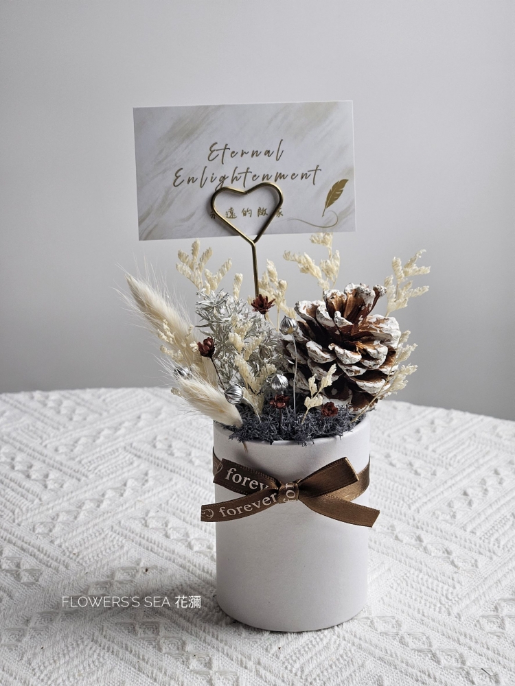 【 聖誕禮盒 】紙筒插卡桌花