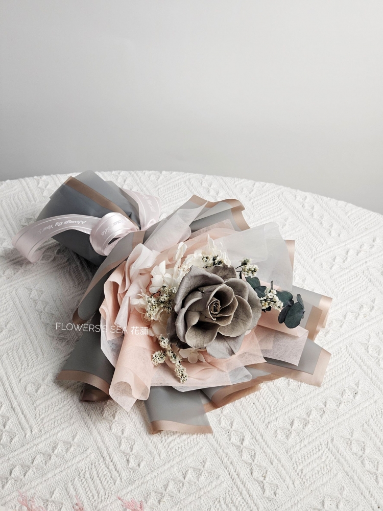 【 玫瑰花束 】粉灰