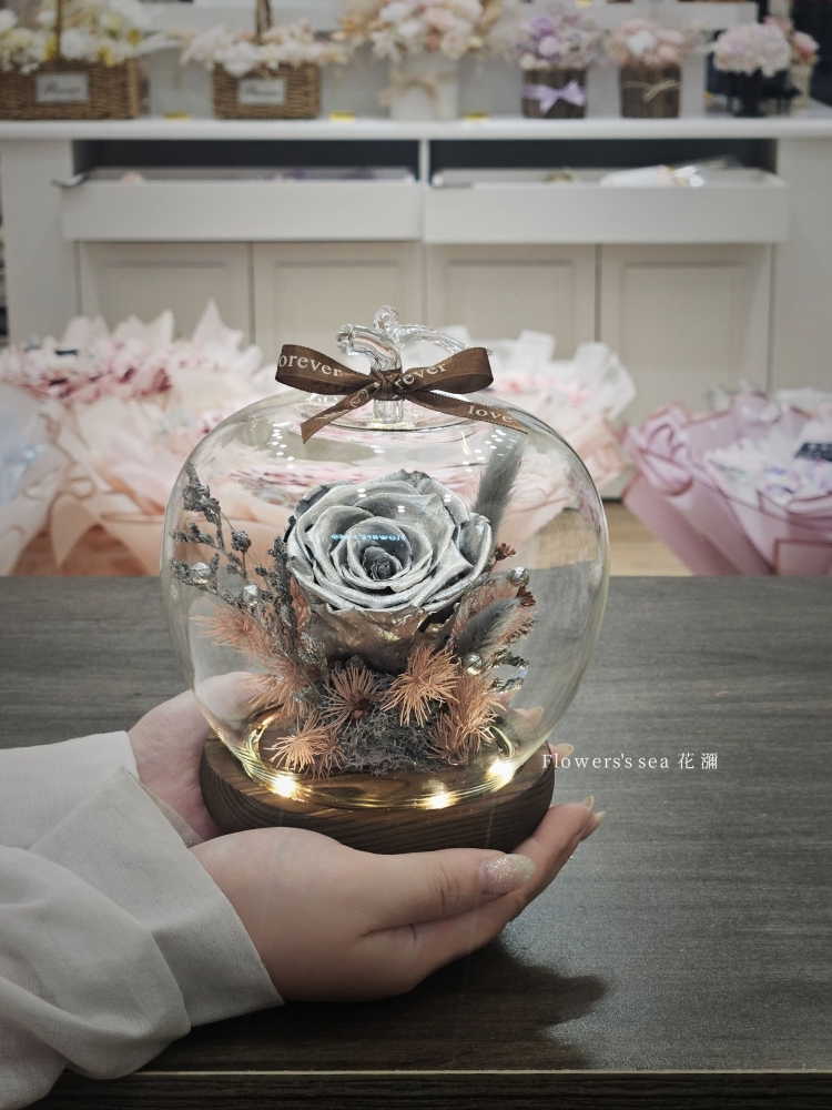 蘋安果 - 玻璃花燈