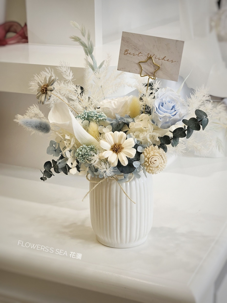 【牛奶桌花】湖水藍