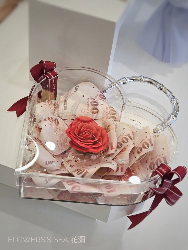 【 心動禮盒 】愛心壓克力收藏盒