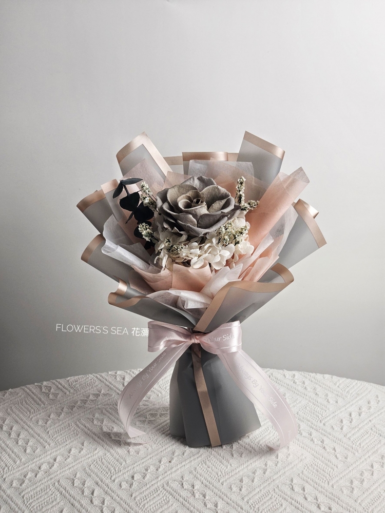 【 玫瑰花束 】粉灰跳色