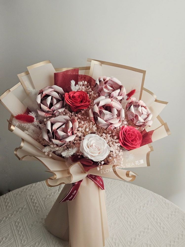 【 重瓣玫瑰 】香皂＆永生花 • 30張