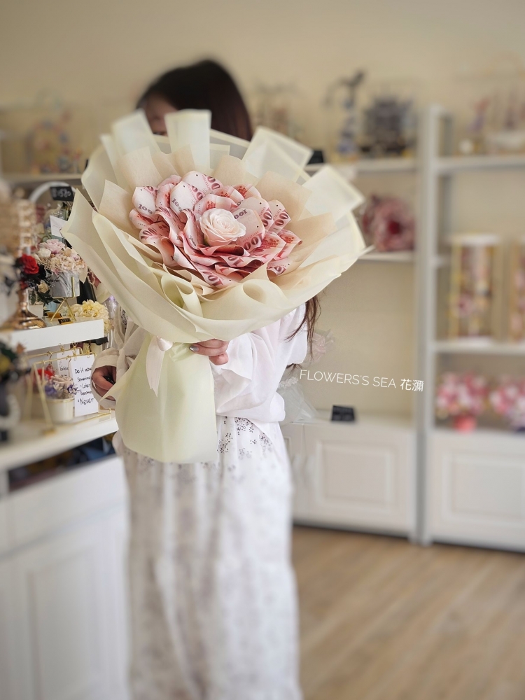 【 山茶花 】12張百鈔 - 加大款